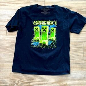 Kids Minecraft shirt size XL
